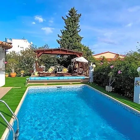 El Rincon De La Quinta Bed & Breakfast 4*